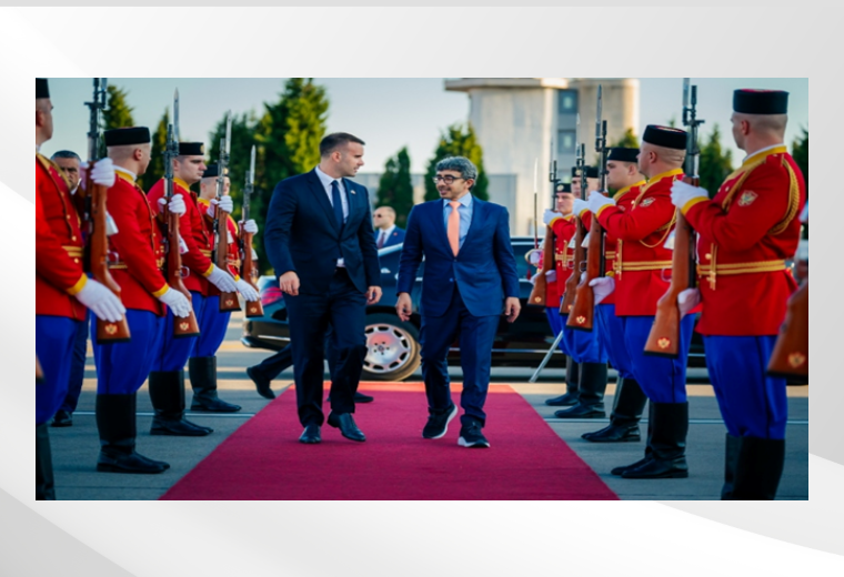 التقى سمو الشيخ عبدالله بن زايد آل نهيان نائب رئيس مجلس الوزراء وزير الخارجية معالي ميلويكو سبايتش رئيس وزراء مونتينيغرو في العاصمة بودغوريتسا، وخلال اللقاء بحث الجانبان سبل تعزيز العلاقات الثنائية بين البلدين.