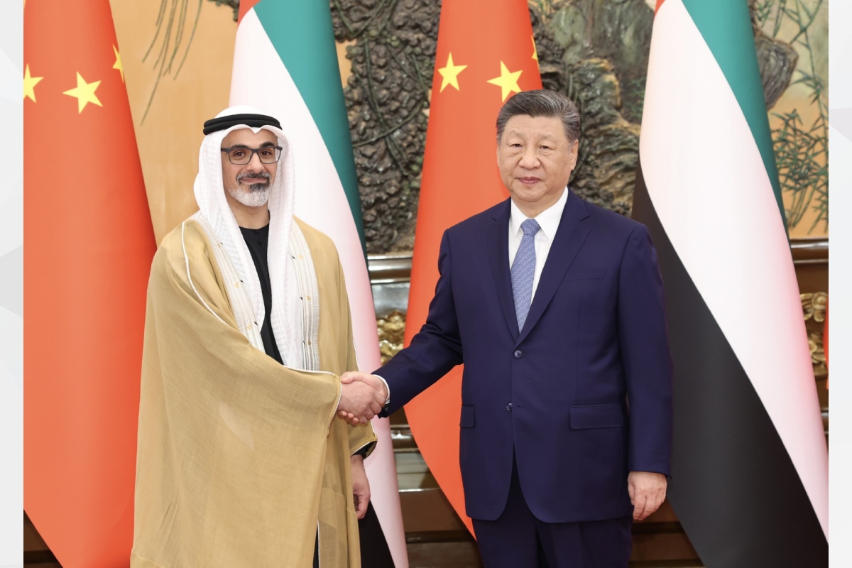 2026年4月，阿布扎比王儲謝赫·哈立德·本·穆罕默德·本·扎耶德·阿勒納哈揚正式訪華，會見中國最高領導人，分別與中國國家主席習近平和國務院總理李強舉行會談，深化兩國全面戰略夥伴關係。此次訪問旨在推動能源、科技、貿易等領域合作，並見證了深化經貿合作的系列務實成果，標誌著中阿合作邁向更緊密的階段。