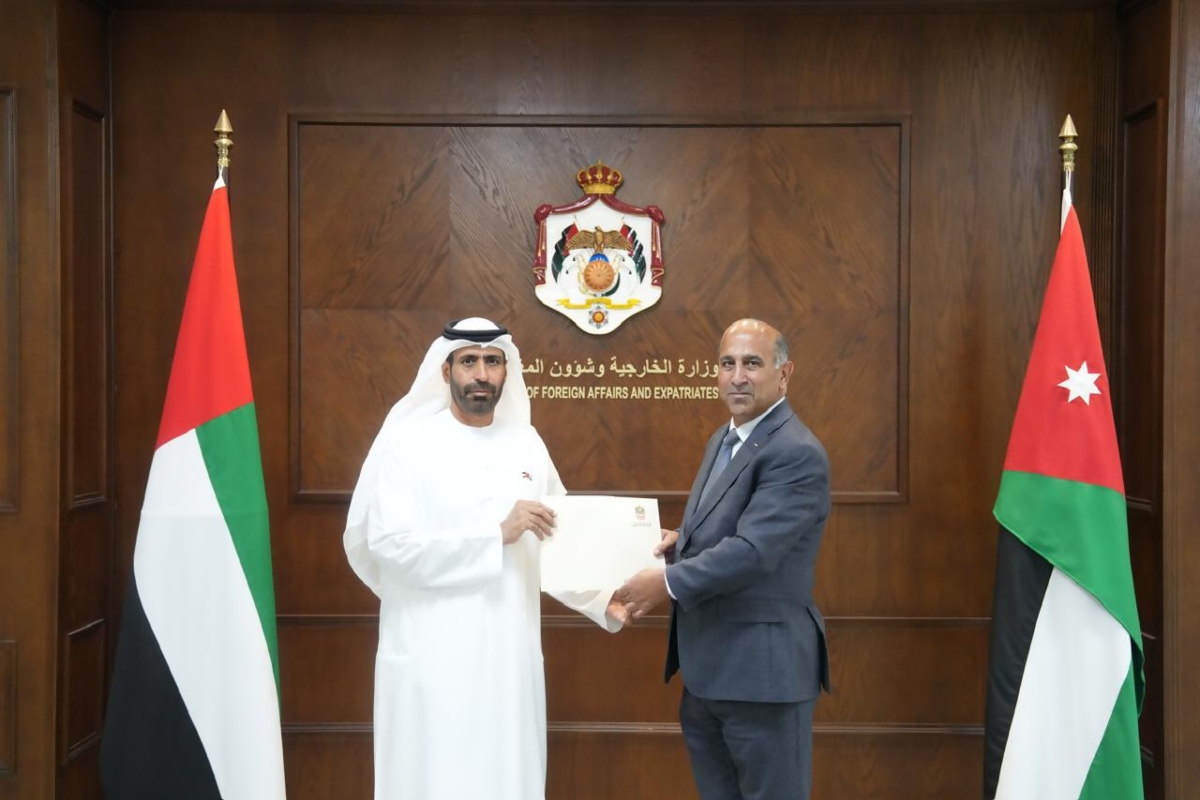 UAE Ambassador Sultan Al Shamsi presents a copy of his credentials to Jordan’s Ministry of Foreign Affairs and Expatriates