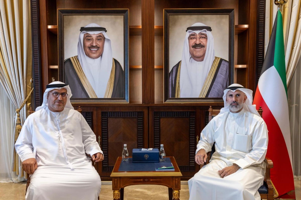 His Excellency Dr. Matar Hamed Al Neyadi, the UAE Ambassador to the State of Kuwait, met with His Excellency Ambassador Sheikh Jarrah Jaber Al-Ahmad Al-Sabah, the Deputy Minister of Foreign Affairs. During the meeting, they discussed the distinguished bilateral relations between the two brotherly countries.