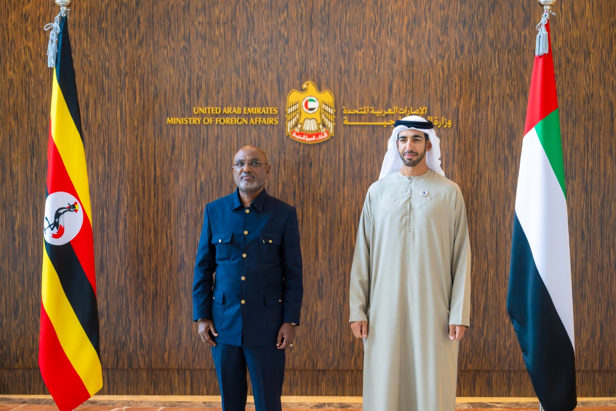استقبل معالي الشيخ شخبوط بن نهيان آل نهيان، وزير دولة، معالي أدونيا أيباري، وزير خارجية جمهورية أوغندا، وذلك في ديوان عام وزارة الخارجية بأبوظبي.
