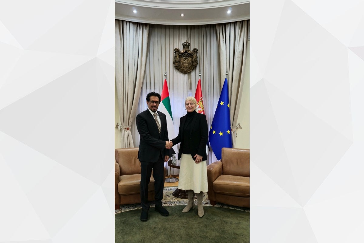 H.E. Ahmed Hatem Almenhali, Ambassador of the United Arab Emirates to the Republic of Serbia, met with H.E. Jelena Begovic, Minister of Science, Technological Development and Innovation of the Republic of Serbia, at the ministry's headquarters in Belgrade.
