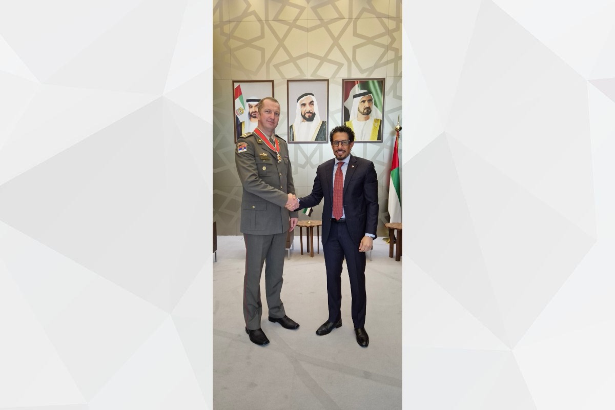 His Highness Sheikh Mohamed bin Zayed Al Nahyan, UAE President, conferred the Emirates Military Order of the Third Class to His Excellency Lieutenant Colonel Vladimir Tokalic, former Defense Attaché of Serbia in the UAE, in recognition of his efforts to enhance military cooperation and strengthen relations between the UAE and the Republic of Serbia. 
