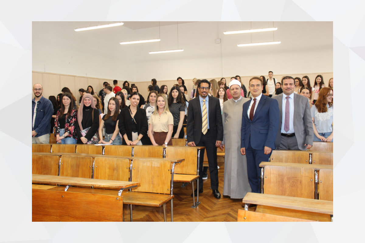 H.E. Ahmed Hatem Almenhali, the Ambassador of the UAE participated in a lecture titled “The Beauty of the Arabic Language” by Sheikh Issam Muhammad Seyyid Hassan, the Imam of Al Azhar University. The event took place at the Faculty of Philology, University of Belgrade, in collaboration with the Embassy of the Arab Republic of Egypt and with the support of H.E. Bassem Salah, the Egyptian Ambassador to Belgrade.


