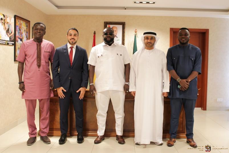 أكّد سفير دولة الإمارات العربية المتحدة لدى جمهورية غانا، سعادة الدكتور عبد الله المندوس، التزام حكومته بدعم وتحويل أكرا إلى مدينة عصرية وشاملة وحيوية اقتصاديًّا.
