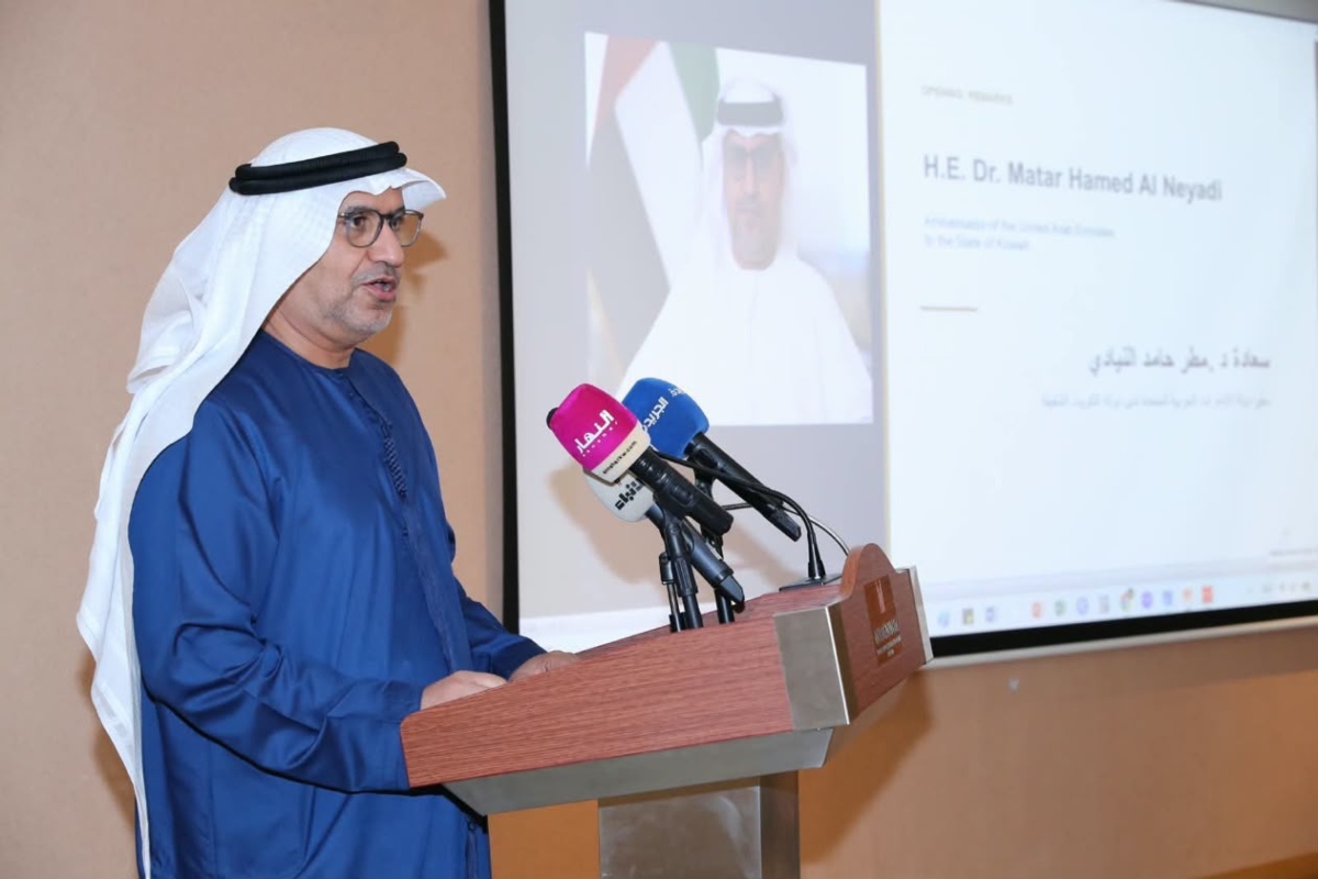 سفير الدولة يلتقي ممثلي الشركات الإماراتية في الكويت