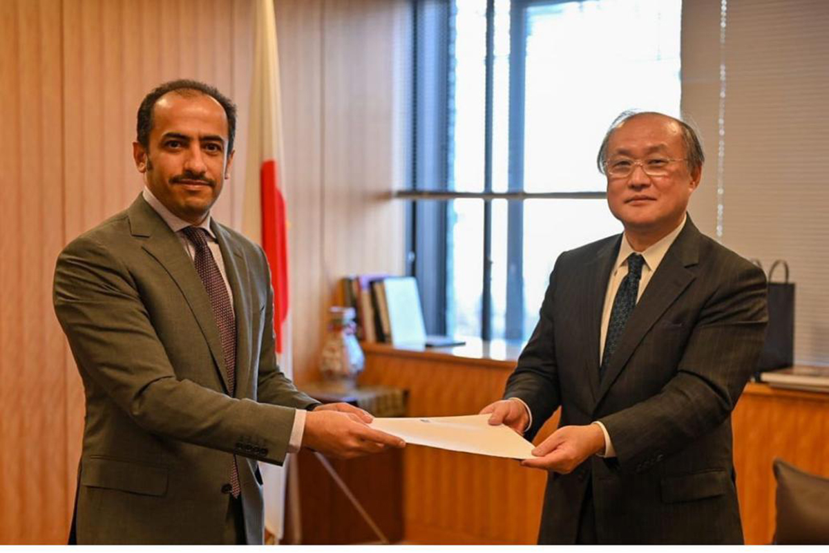 His Excellency Ambassador Shihab Ahmed Al Faheem presented a copy of his credentials to His Excellency Takeo Akiba, Vice-Minister for Foreign Affairs at the Japanese Ministry of Foreign Affairs.