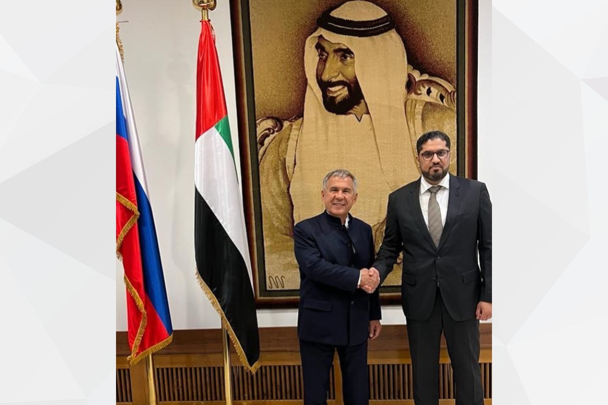 His Excellency Dr. Mohammed Ahmed Al Jaber, UAE Ambassador to the Russian Federation, met with the President of the Republic of Tatarstan, Rustam Minnikhanov, at the embassy.
