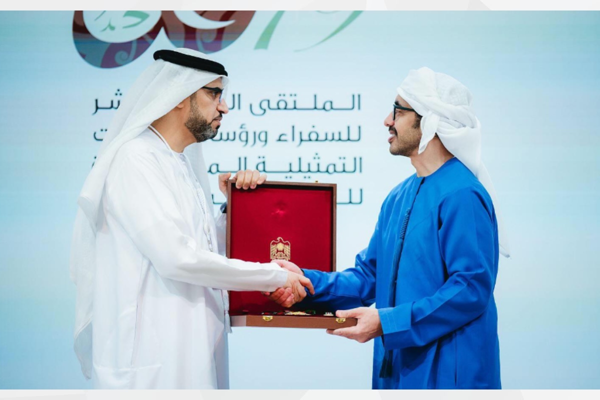 In a gracious gesture from His Highness Sheikh Mohamed bin Zayed Al Nahyan, President of the UAE, His Highness Sheikh Abdullah bin Zayed Al Nahyan, Deputy Prime Minister and Minister of Foreign Affairs, bestowed the Order of Zayed II
