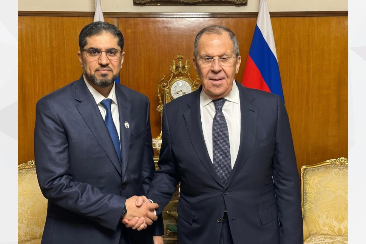 His Excellency Dr. Mohammed Ahmed Al Jaber, UAE Ambassador to the Russian Federation, met with His Excellency Sergey Lavrov, Russian Foreign Minister, at the Ministry headquarters.

