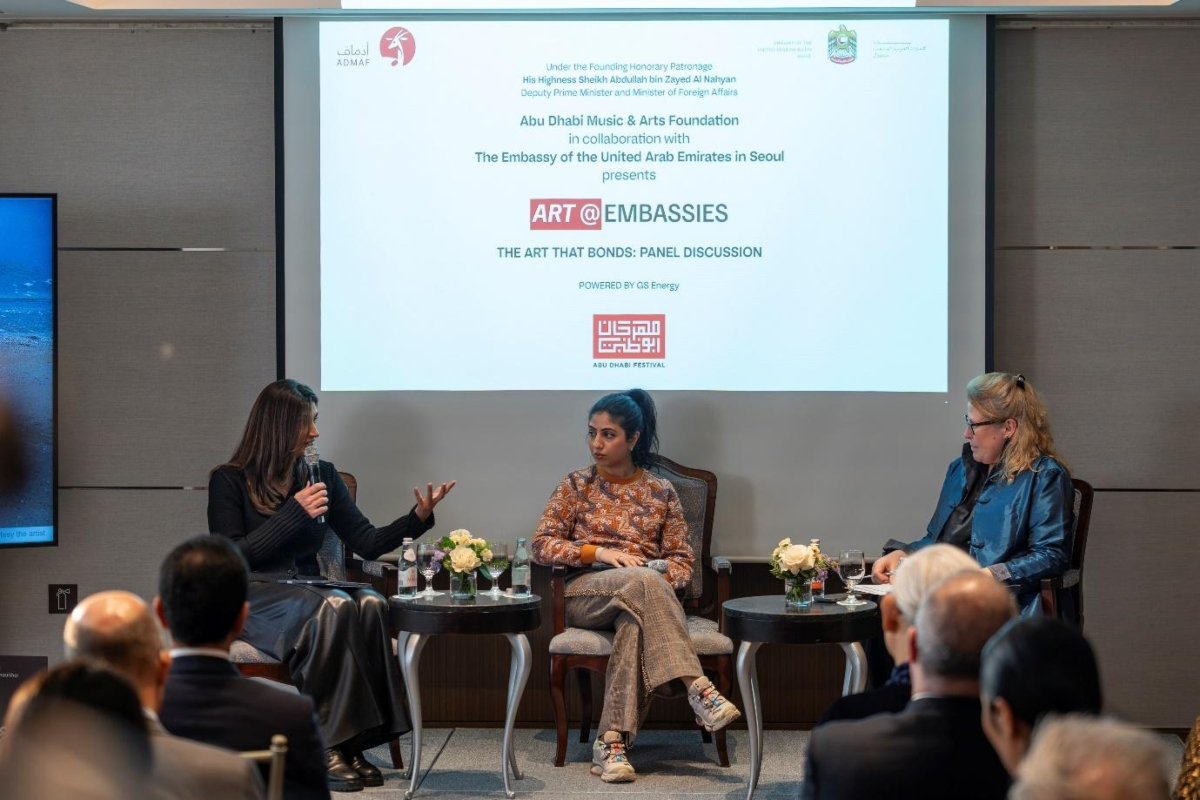 한-UAE 포괄적경제동반자협정(CEPA)에 대한 설명회가 부산에서 주한 UAE 대사관과 형제의 나라인 대한민국 산업통상자원부 공동 주최로 개최되었으며, 한국무역협회(KITA), 관세청, 대한무역투자진흥공사(KOTRA) 등 관계 기관이 참석했습니다. 이사 알 사마히 공관차석은 행사에 참석해 연설을 통해 이번 협정이 양국 간 경제 협력의 지평을 넓히고 무역·투자 활성화에 기여할 것임을 언급했습니다.
