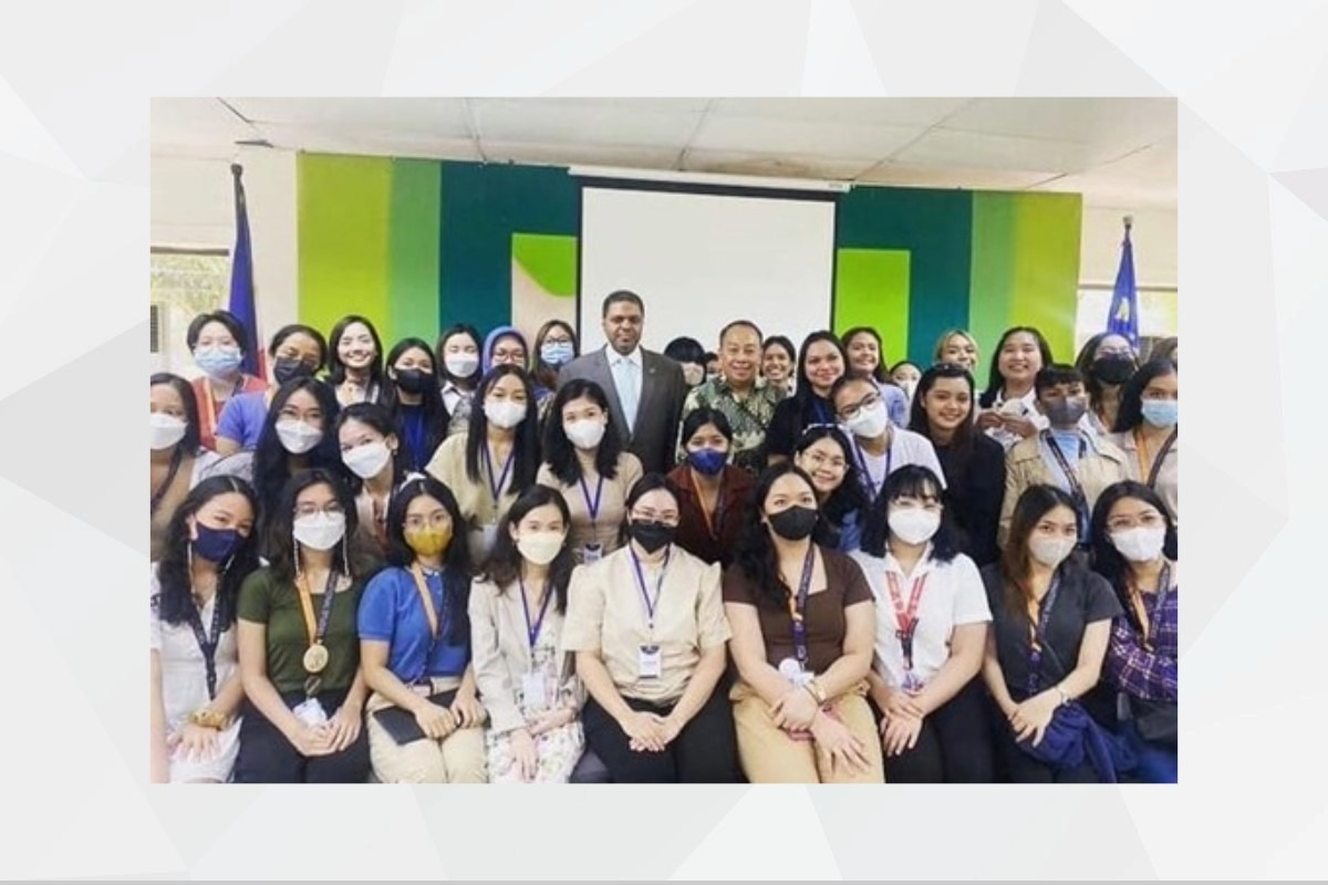 Mr. Obaid Al Shehhi, First Secretary of the UAE Embassy in the Philippines, attended the first-ever International Studies Week organized by the (International Studies Society -