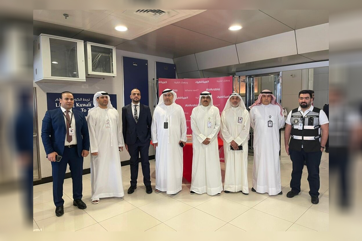 حضر سعادة د. مطر حامد النيادي سفير الدولة لدى دولة الكويت الشقيقة حفل استقبال شركة العربية ابوظبي أولى رحلاتها الى مطار دولة الكويت الدولي انطلاقا من مطار ابوظبي الدولي والذي اقيم صباح يوم الاثنين الموافق ٣١ أكتوبر ٢٠٢٢.