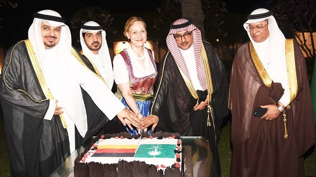 حضور سعادة القنصل العام للدولة لدى جدة حفل الاستقبال بمناسبة يوم الاتحاد لجمهورية ألمانيا الاتحادية 