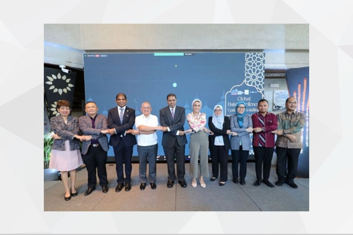 Members of the UAE Embassy in Manila joined the 