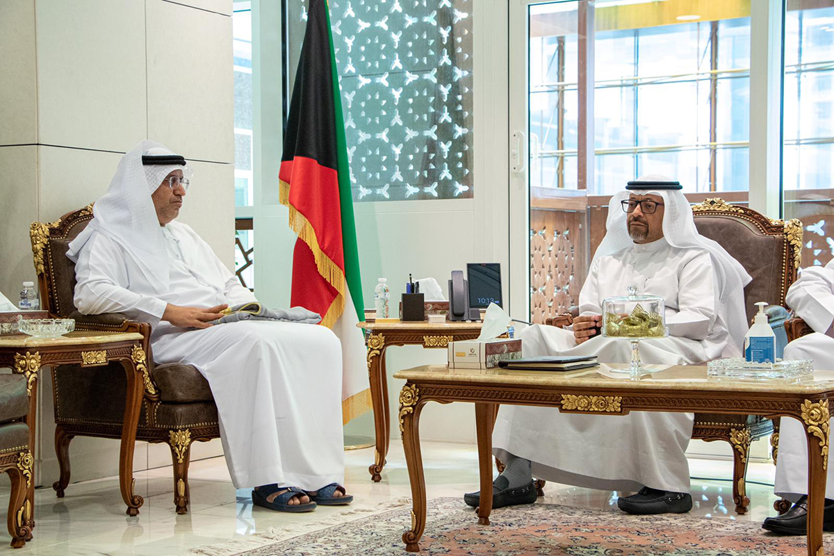 During the meeting, several ways to enhance bilateral economic relations between the two countries were discussed.