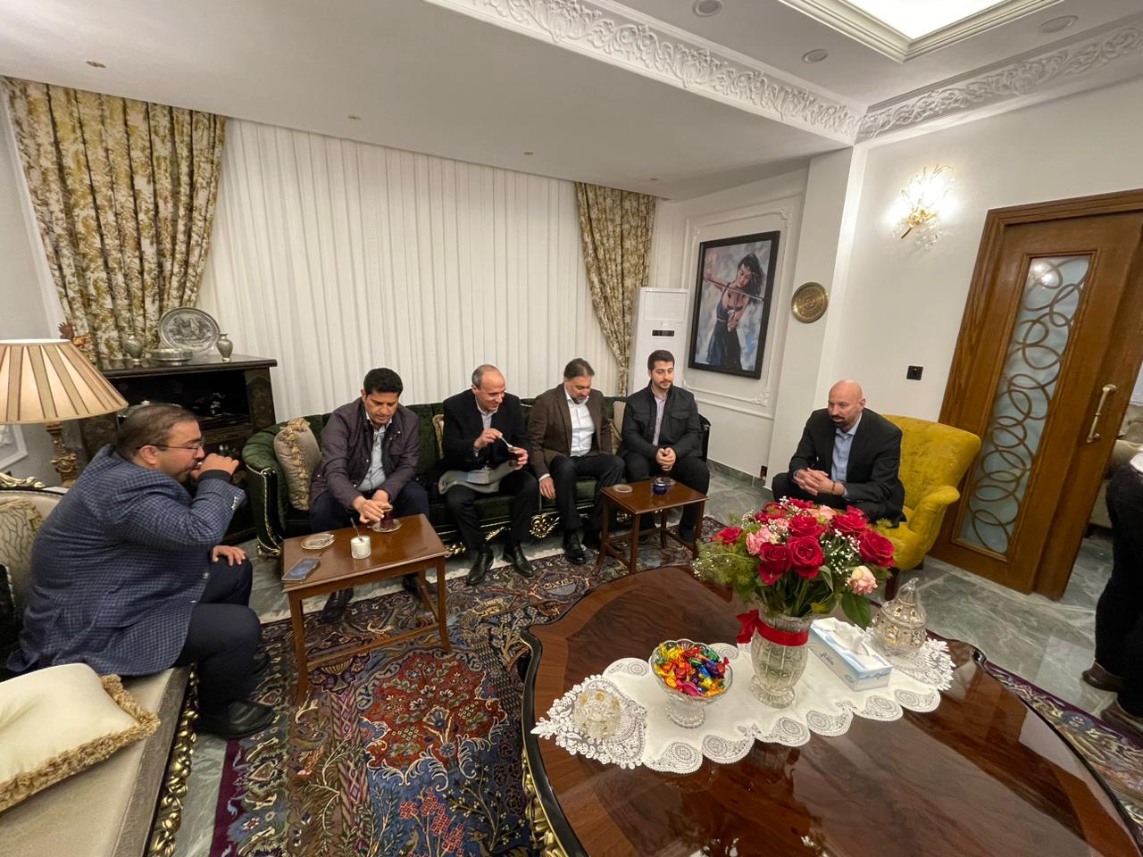 His Excellency Ahmed Al Dhaheri, Consul General of the UAE to the Kurdistan Region of Iraq, met with His Excellency Hamdi Sinjari, Advisor to the Prime Minister of the Kurdistan Region of Iraq for Arab Affairs. During the meeting, they discussed the distinguished relations between the United Arab Emirates and Iraq, in particular the Kurdistan region, and its prospects and ways to develop it.