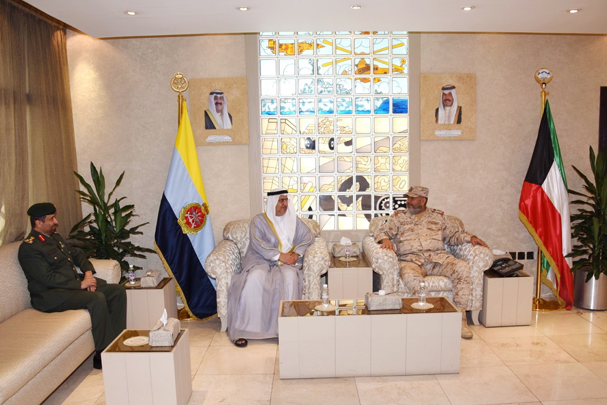 During the meeting, the cooperation and distinguished relations between the armed forces of the two countries were reviewed.
