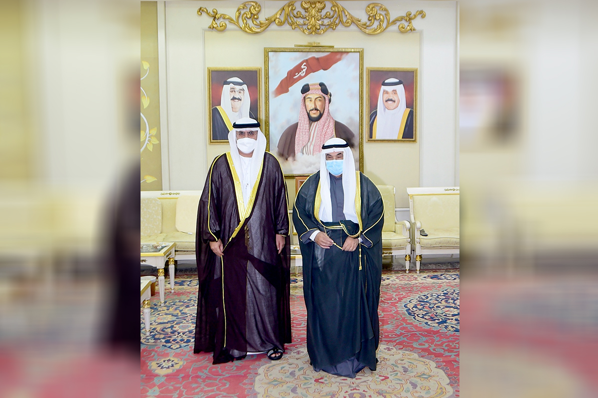 His Highness Sheikh Nasser Al Mohamed Al Ahmad Al Sabah received in Shuwaikh Palace His Excellency Dr. Matar Hamed Al Neyadi
