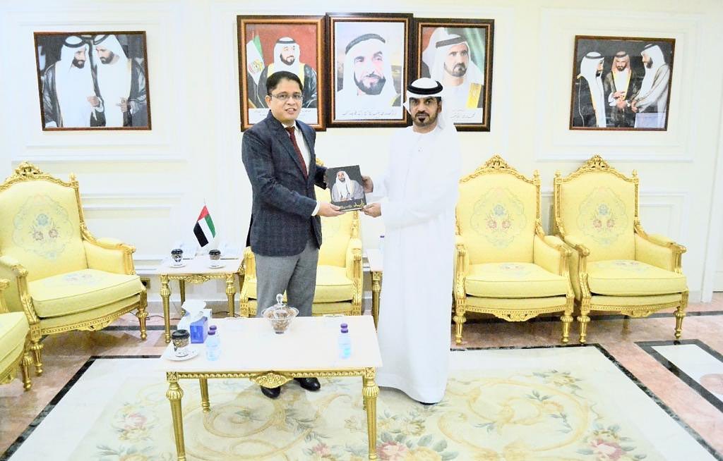 استقبل سعادة ناصر هويدن الكتبي قنصل عام الدولة لدى جدة سعادة محمد شاهد عالم قنصل عام جمهورية الهند بجدة، حيث تطرق للاوضاع العامة والعلاقات الثنائية بين البلدين