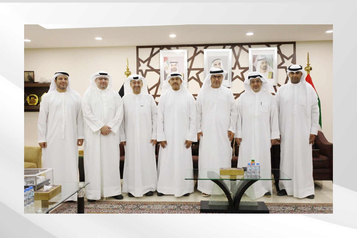 His Excellency Dr. Matar Hamed Al Neyadi, UAE Ambassador to Kuwait, hosted a meeting at the embassy.in the presence of Counsellor Hamad Rashid Al-Mansouri,   , Mr. Abdulwahab Issa Al-Rashoud, the Acting CEO of Kuwait Finance House “KFH”, Mr. Saleh Al-Salmi, President of the Investment Companies Union, and Mr. Walid Al-Khashti, CEO of Relations and Corporate Affairs at Zain Kuwait. 