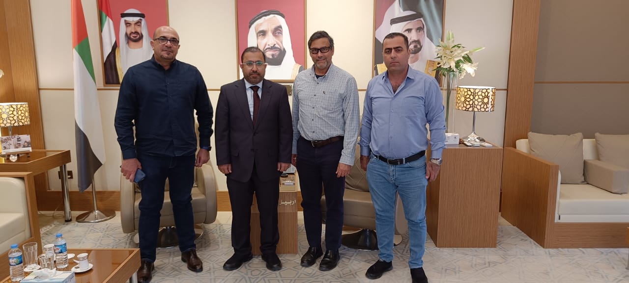 His Excellency Ahmed Al-Dhaheri, Consul General of the UAE in the Kurdistan Region of Iraq, met Mr. Ibrahim Al-Alawi, Managing Director of the Emirati Mansoori Petroleum Services Company operating in the Kurdistan Region. During the meeting, they discussed the company's plans and future projects in the region.