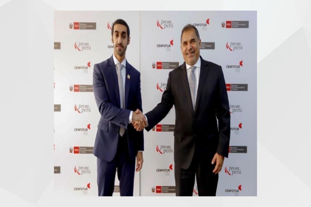 H.E. Mohamed Alshamsi, UAE Ambassador to Peru held a meeting with H.E. Juan Carlos Mathews, Minister of Foreign Trade and Tourism.