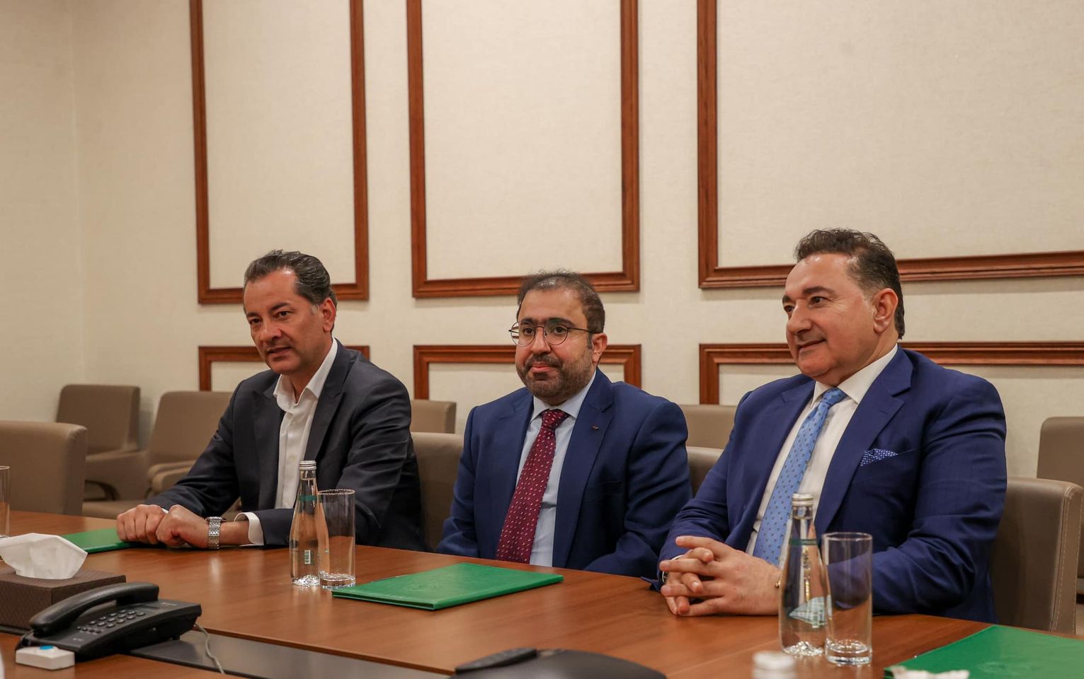 His Excellency Ahmed Al Dhaheri, Consul General of the UAE, discussed the promotion of Emirati investments in the Kurdistan Region of Iraq with His Excellency Qubad Talabani, Deputy Prime Minister in the region.