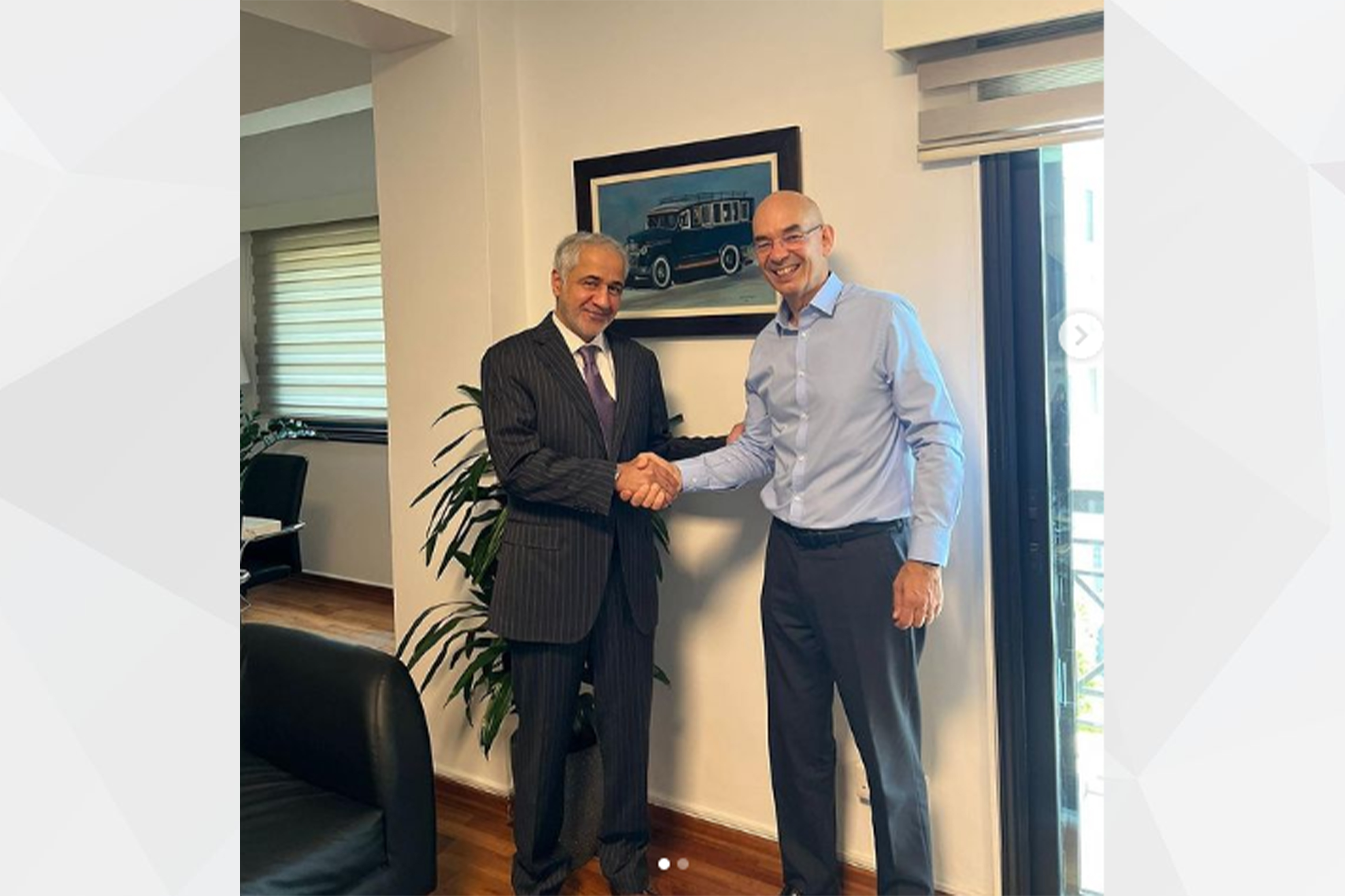 UAE Ambassador to Nicosia Mohammed Saif Al Shehhi, and Minister of Transport, Communications and Works Alexis Vaviades discuss bilateral relations between the UAE and the Republic of Cyprus and explore ways to advance available opportunities and enhance prospects for joint cooperation across various fields.