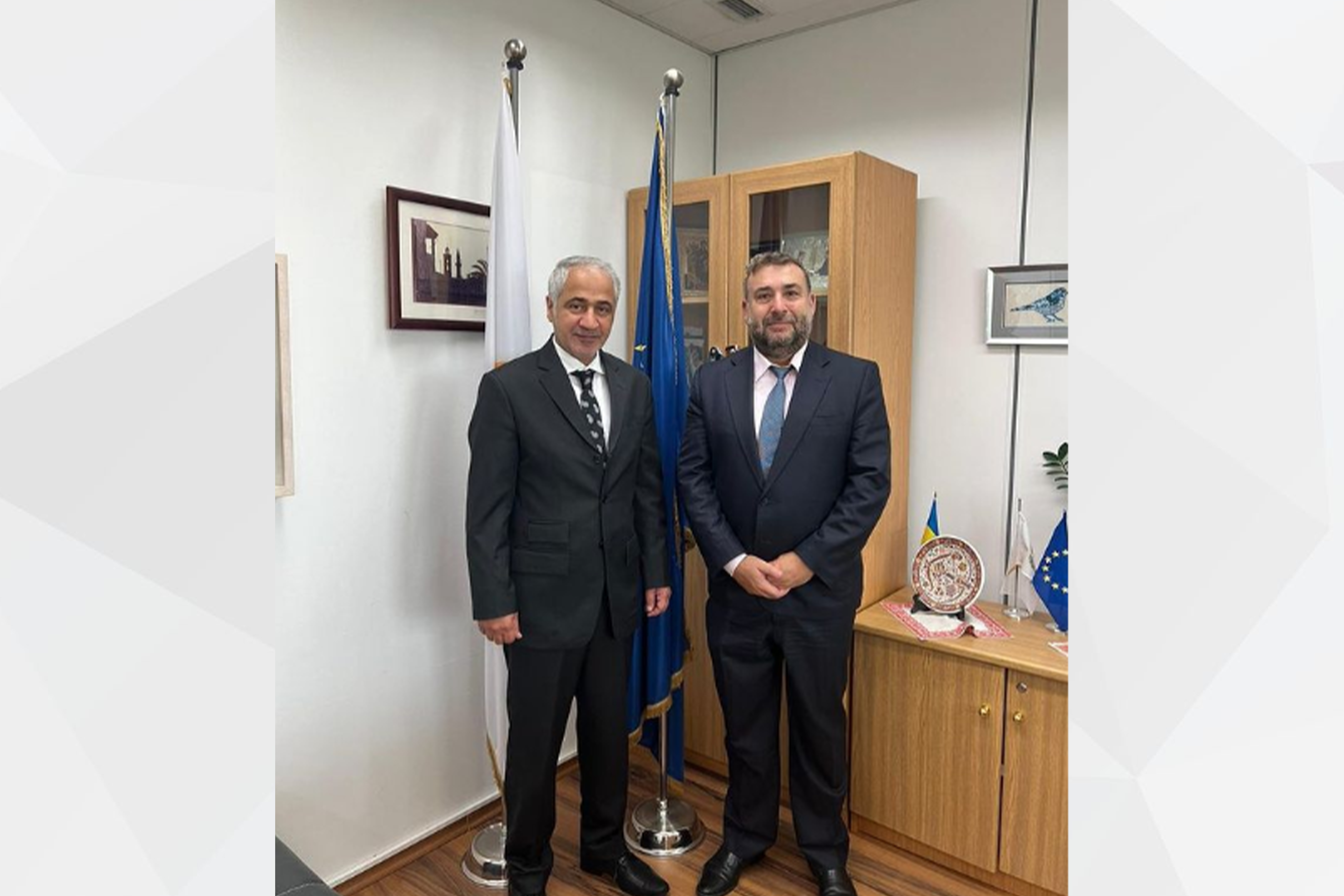 UAE Ambassador in Nicosia, Mohammed Saif Al Shehhi and the Secretary General of European Affairs at the Ministry of Foreign Affairs of the Republic of Cyprus, Louis Telemachou, discuss on 28 July, the friendship and partnership between the two countries as well as the prospects for enhancing bilateral cooperation across various fields. 