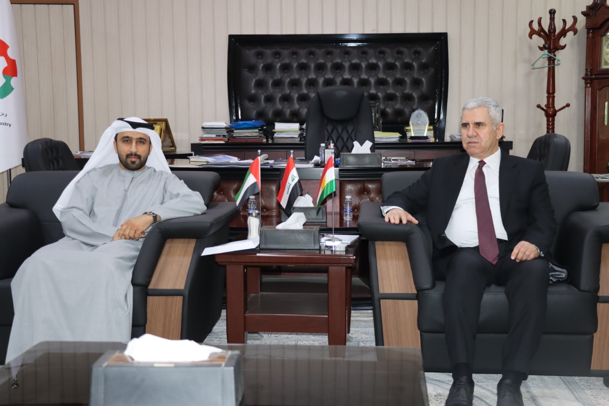 His Excellency Ahmed Hasan Sulaiman Al Shehhi, UAE Consul General in Erbil, met with His Excellency Kamal Muslim Qarni, Minister of Trade and Industry in the Kurdistan Regional Government of Iraq. During the meeting, both sides discussed ways on strengthen relations in the commercial and industrial sectors, attract Emirati companies to invest in the region, and enhance mutual visits and participation in economic and trade events.