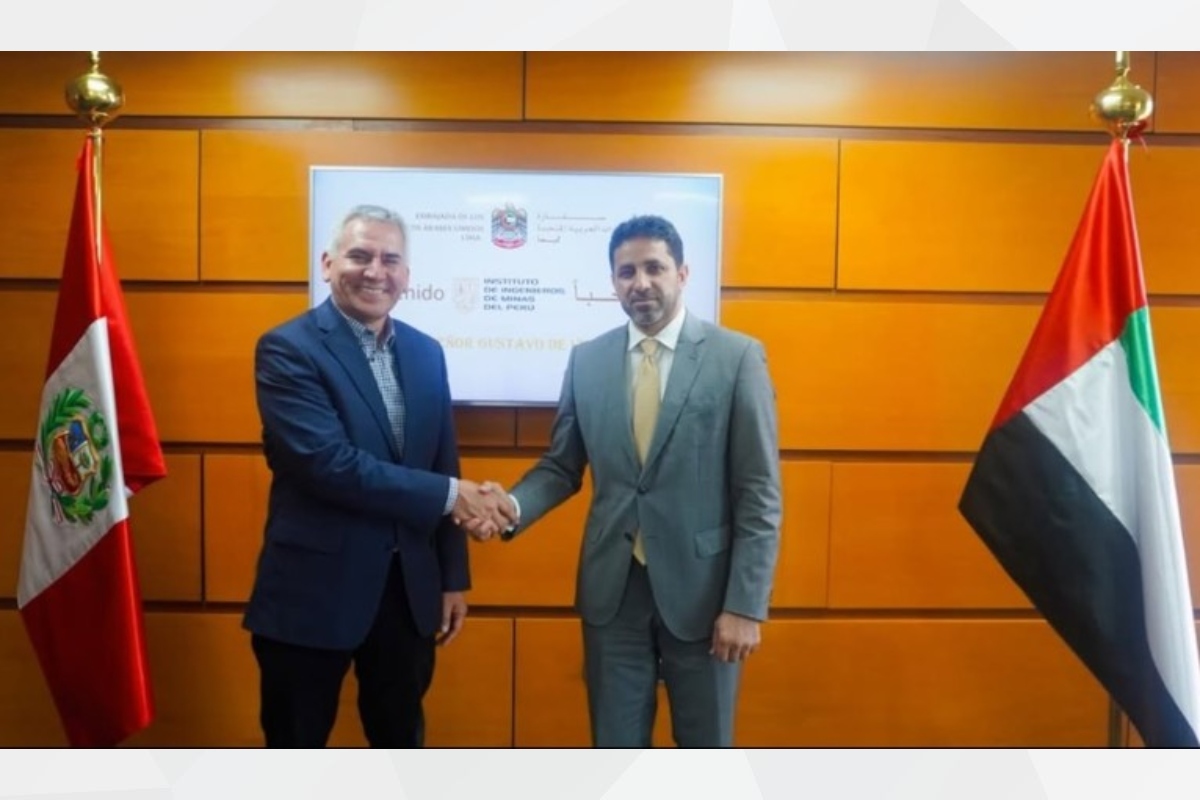 His Excellency Ibrahim Al Alawi, Ambassador of the United Arab Emirates, held a meeting with the Honorable Dr. Gustavo De Vinatea, General Manager of the Institute of Mining Engineers of Peru.