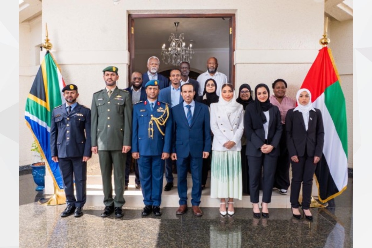 مع ختام عام 2025، أعربت سفارة الدولة في بريتوريا عن اعتزازها بعام حافل بالإنجازات والتعاون وتعزيز الشراكات، مؤكدةً مواصلة العمل بروح الفريق الواحد وعزيمة متجددة لدعم العلاقات الثنائية وتحقيق المزيد من النجاحات خلال المرحلة المقبلة.