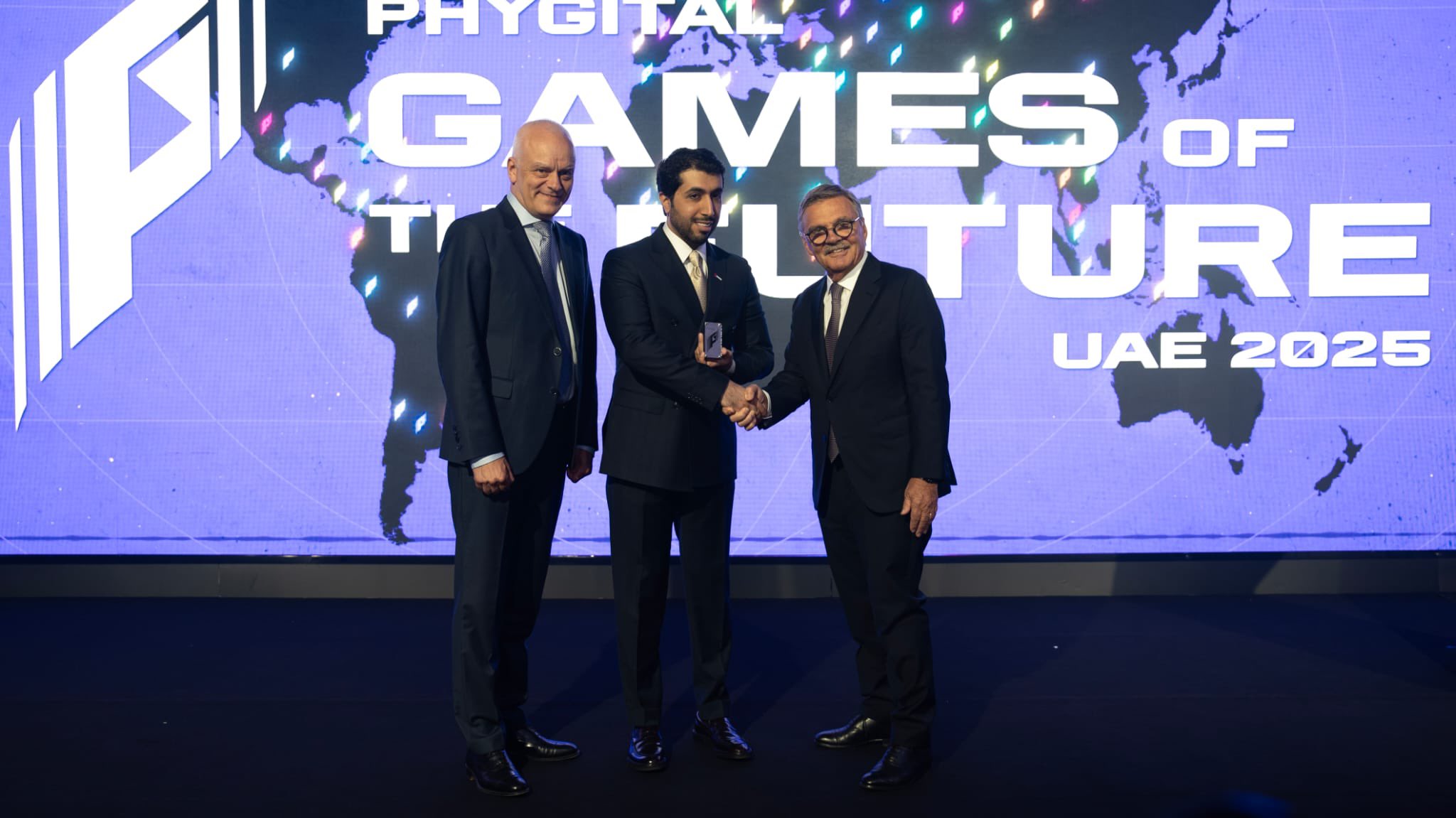 شارك سعادة سعيد صقر المهيري، القنصل العام لدولة الإمارات العربية المتحدة لدى إسطنبول في حفل افتتاح قمة فيجيتال العالمية 2024، واستلم خلال الحفل حق استضافة الدولة بطولة ألعاب المستقبل 