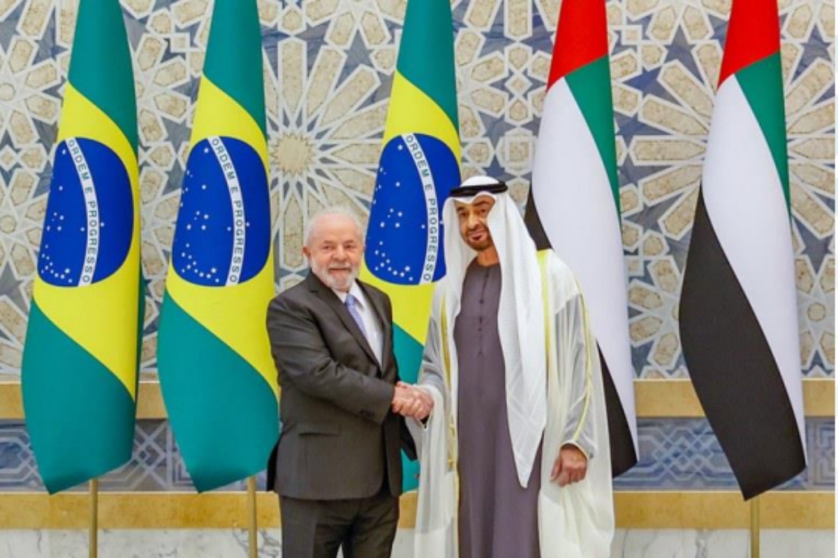 O Consulado-Geral dos Emirados Árabes Unidos em São Paulo celebra a Visita de Estado do Excelentíssimo Presidente Luiz Inácio Lula da Silva a Abu Dhabi, em 15 de abril de 2023 — um momento marcante nas relações bilaterais entre os EAU e o Brasil.

