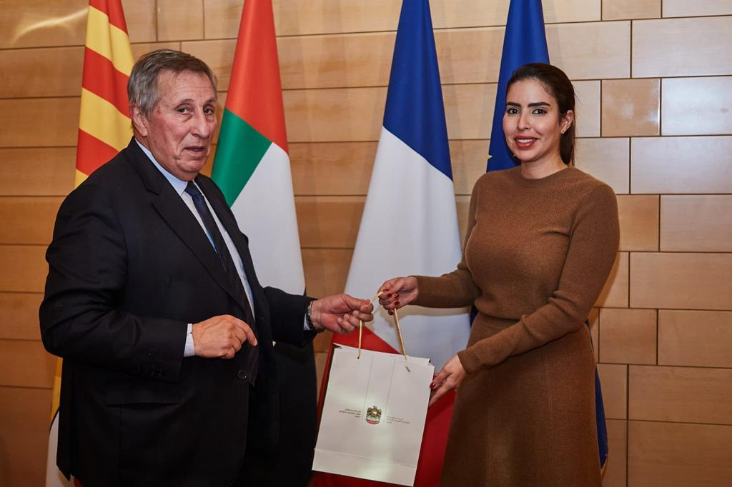 Une rencontre fructueuse entre S.E.Hend Al Otaiba et M. Berbard Kleynhoff, président de risingSUD. La rencontre a porté sur les moyens de promouvoir la coopération économique et le transfert d'expertise en matière d'innovation.
