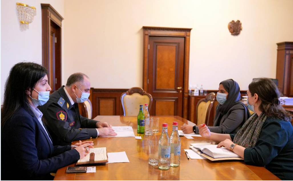 Chargé d'Affaires of the UAE Embassy in Armenia Ms. Ahlam Rashid Al Salami met with the Head of the RA Special Investigation Service Mr. Sasun Khachatryan. During the meeting, the sides discussed the opportunities for exchange of information, mutual assistance and cooperation in the fight against money laundering between the two friendly countries.