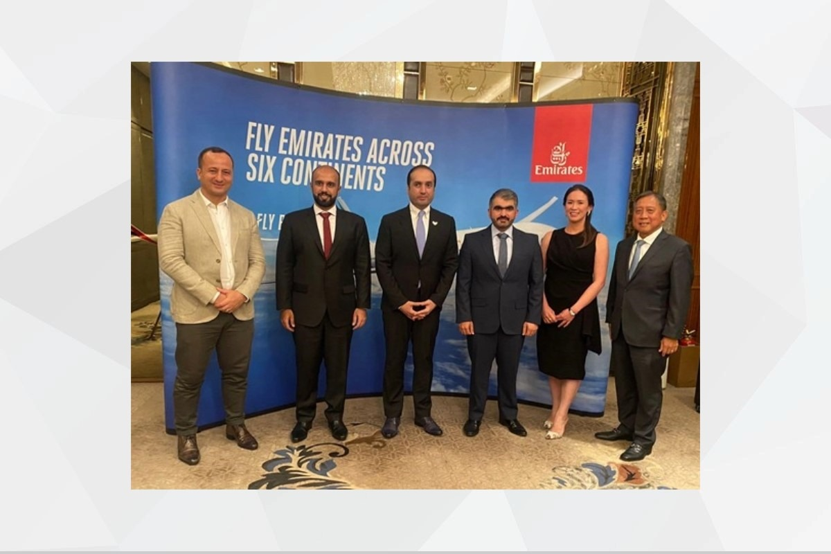 H.E. Mohamed Obaid Alqataam Alzaabi, UAE Ambassador in Manila attended Emirates’ 33 years in Manila anniversary celebration, together with H.E Jaime Bautista