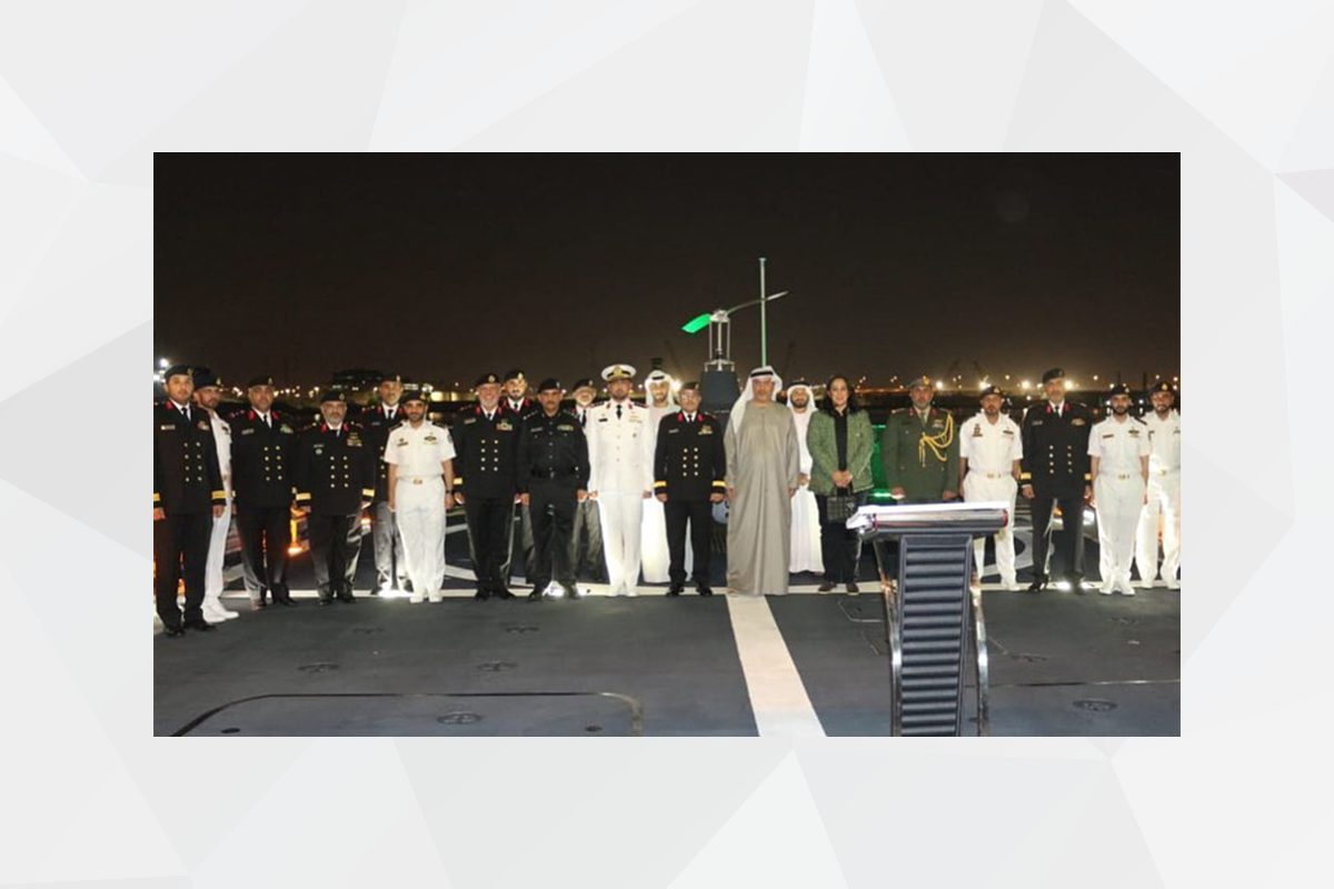 His Excellency the Head of the Mission, accompanied by the Military Attaché and the Frigate Commander, extended a warm welcome to His Excellency the Commander of the Naval Force and His Excellency the Assistant Minister of Defense for External Affairs, along with several officers from the Kuwaiti Naval Force. The reception ceremony for the 'Baynunah' class missile boat, currently visiting Kuwait as part of the collaborative efforts between the two countries, was attended by various heads of diplomatic missions and military attaches.